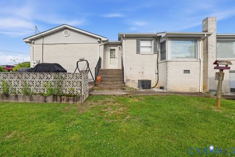 Tiny photo for 9 Hilldale Drive, Luray, VA 22835 (MLS # 2612765)