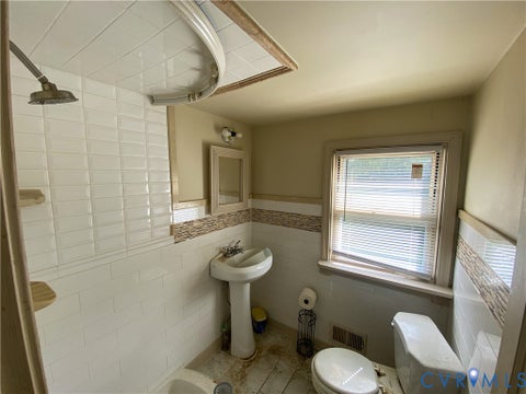 Tiny photo for 1911 Springdale Road, Richmond, VA 23222 (MLS # 2626481)