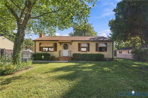 Tiny photo for 5021 Vayo Avenue, North Chesterfield, VA 23234 (MLS # 2626479)
