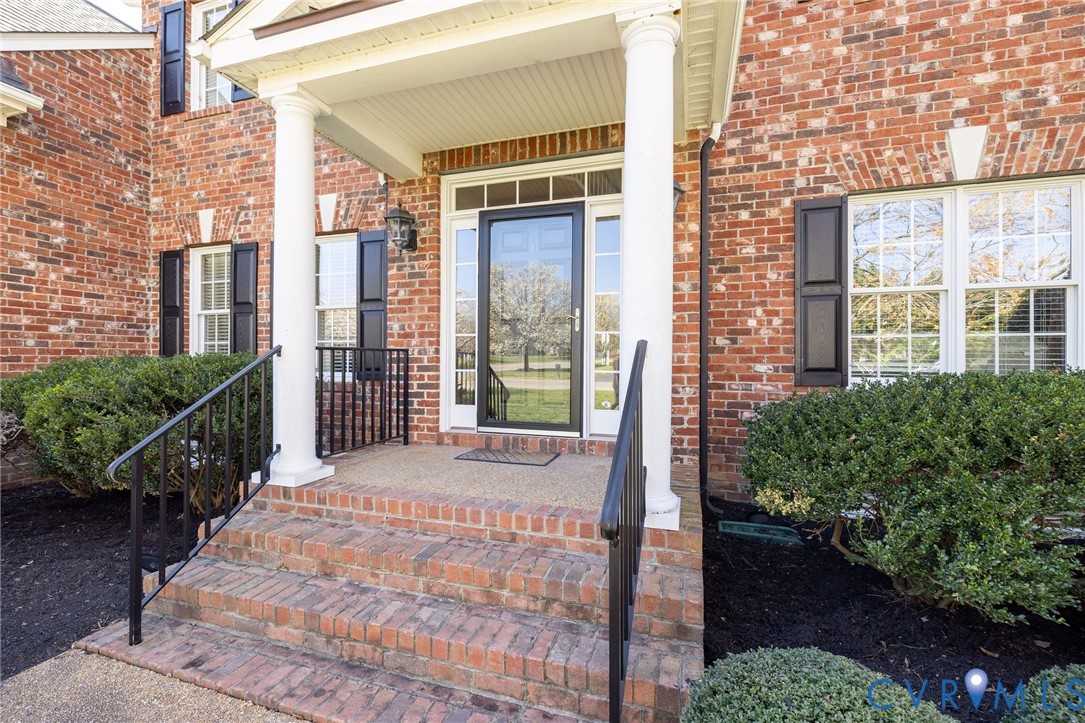 11725 Lincolnshire Court