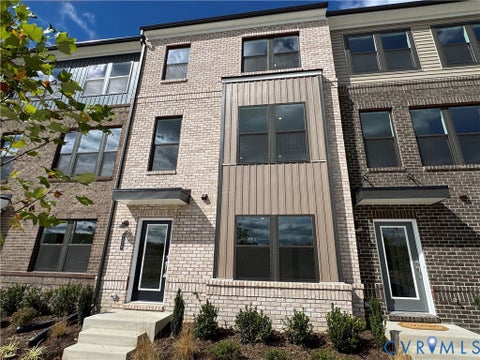Photo of 9228 Gilligan Lane, Glen Allen, VA 23059 (MLS # 2626874)