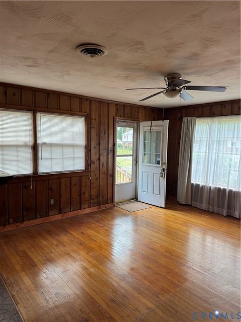 Tiny photo for 1616 Alaska Drive, Richmond, VA 23224 (MLS # 2610844)