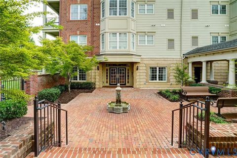 Tiny photo for 5225 Monument Avenue #4C, Henrico, VA 23226 (MLS # 2526823)