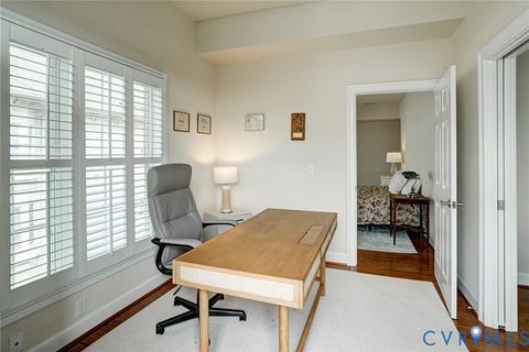 Tiny photo for 5225 Monument Avenue #4C, Henrico, VA 23226 (MLS # 2526823)