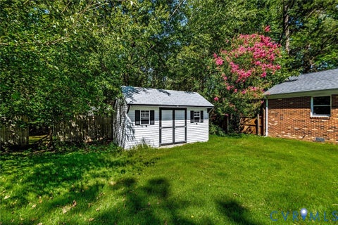 Tiny photo for 13012 Harrowgate RD, Chesterfield, VA 23831 (MLS # 2625571)
