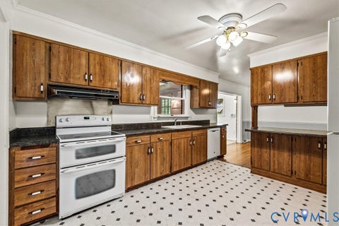 Tiny photo for 13012 Harrowgate RD, Chesterfield, VA 23831 (MLS # 2625571)