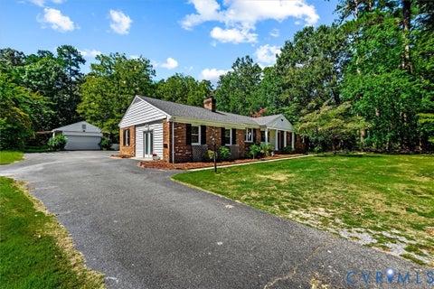 Tiny photo for 13012 Harrowgate RD, Chesterfield, VA 23831 (MLS # 2625571)