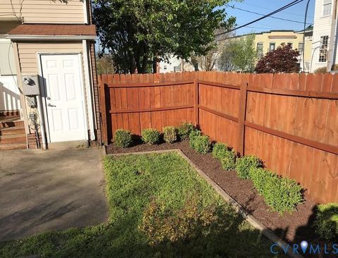 Tiny photo for 801 Catherine Street, Richmond, VA 23220 (MLS # 2607819)