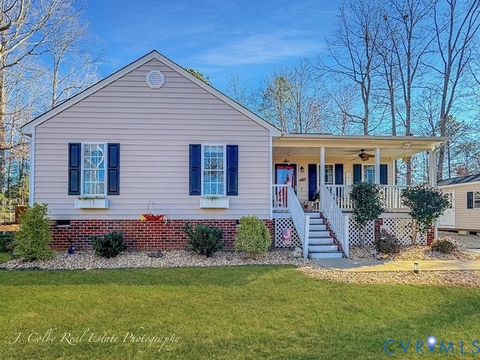 Photo of 5671 Buckhunt Lane, New Kent, VA 23124 (MLS # 2532124)
