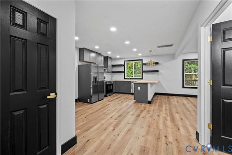 Tiny photo for 1005 Willcox Street, Petersburg, VA 23803 (MLS # 2527562)
