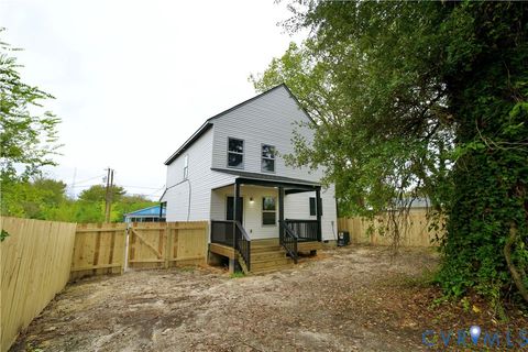 Tiny photo for 1005 Willcox Street, Petersburg, VA 23803 (MLS # 2527562)
