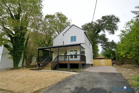 Tiny photo for 1005 Willcox Street, Petersburg, VA 23803 (MLS # 2527562)