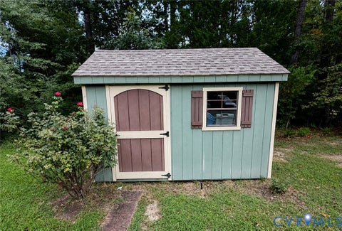 Tiny photo for 500 Lewis Drive, Ruther Glen, VA 22546 (MLS # 2623904)