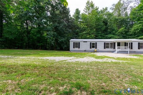 Tiny photo for 169 Atlantic Avenue, Claremont, VA 23899 (MLS # 2616645)