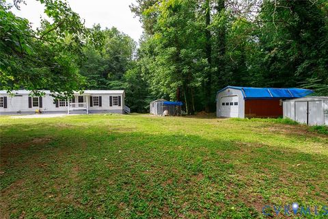 Tiny photo for 169 Atlantic Avenue, Claremont, VA 23899 (MLS # 2616645)