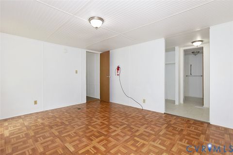 Tiny photo for 169 Atlantic Avenue, Claremont, VA 23899 (MLS # 2616645)