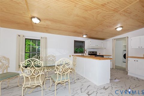 Tiny photo for 169 Atlantic Avenue, Claremont, VA 23899 (MLS # 2616645)