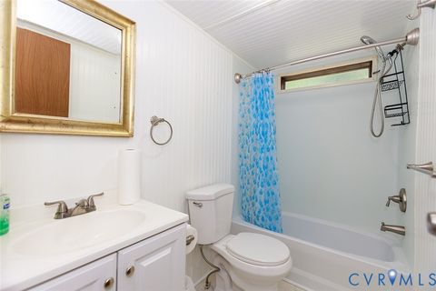 Tiny photo for 169 Atlantic Avenue, Claremont, VA 23899 (MLS # 2616645)