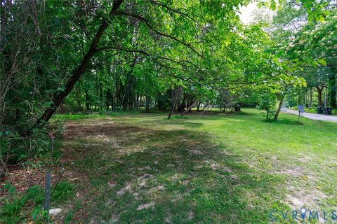 Tiny photo for 169 Atlantic Avenue, Claremont, VA 23899 (MLS # 2616645)
