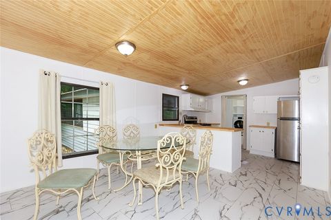 Tiny photo for 169 Atlantic Avenue, Claremont, VA 23899 (MLS # 2616645)