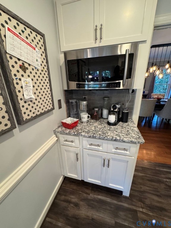 11102 Bothwell Street