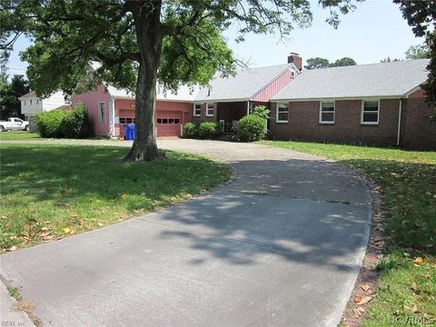 Single Family Residence in Norfolk VA 5535 Princess Anne Road.jpg