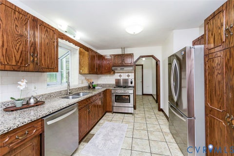 Tiny photo for 4124 Cogbill Road, Ampthill, VA 23234 (MLS # 2629132)