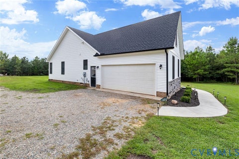 Tiny photo for 2927 Poorhouse Road, Goochland, VA 23063 (MLS # 2623898)