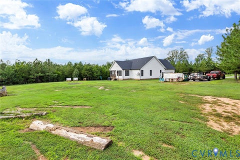 Tiny photo for 2927 Poorhouse Road, Goochland, VA 23063 (MLS # 2623898)