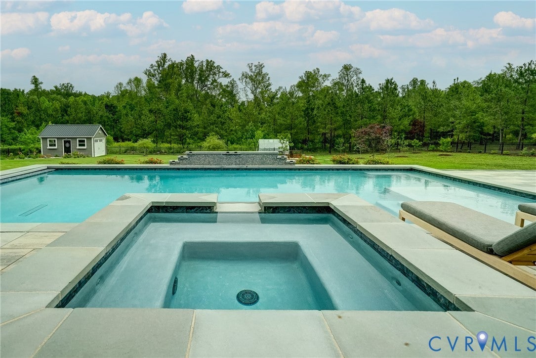 1732 Fishers Pond Drive