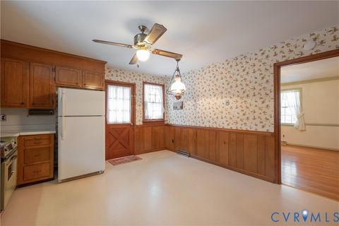 Tiny photo for 17904 Nash Road, Dinwiddie, VA 23841 (MLS # 2532823)