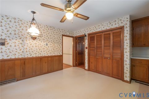Tiny photo for 17904 Nash Road, Dinwiddie, VA 23841 (MLS # 2532823)