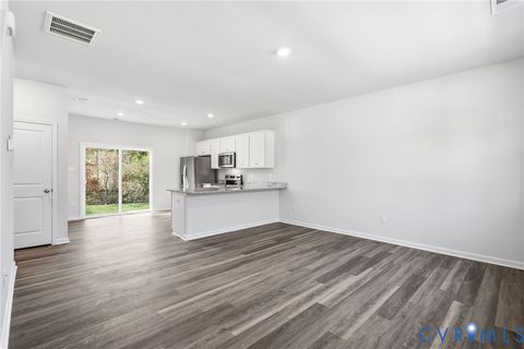 Tiny photo for 9532 Fuchsia Drive, Chester, VA 23237 (MLS # 2603625)