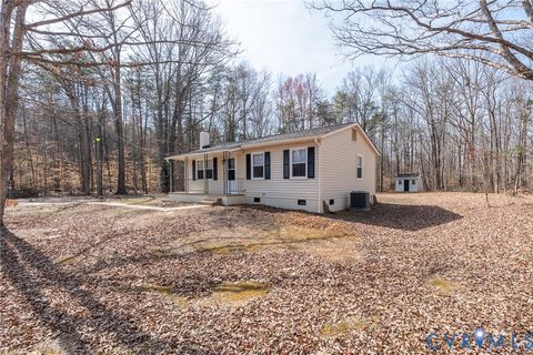 Tiny photo for 2556 Dogtown Road, Goochland, VA 23063 (MLS # 2605635)