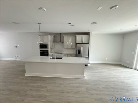 Tiny photo for 1512 W Moore Street #B, Richmond, VA 23220 (MLS # 2533301)