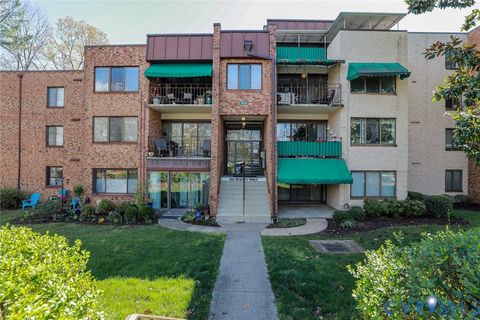 Photo of 1513 Regency Woods Road #101, Henrico, VA 23238 (MLS # 2604487)