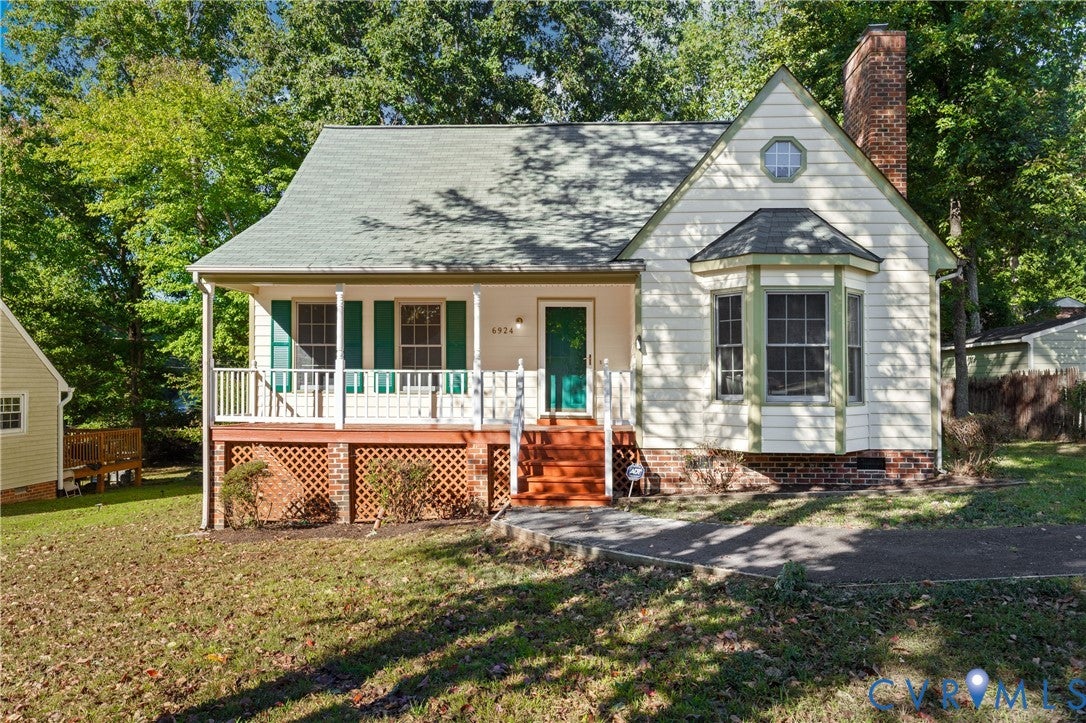 6924 Mason Woods Drive
