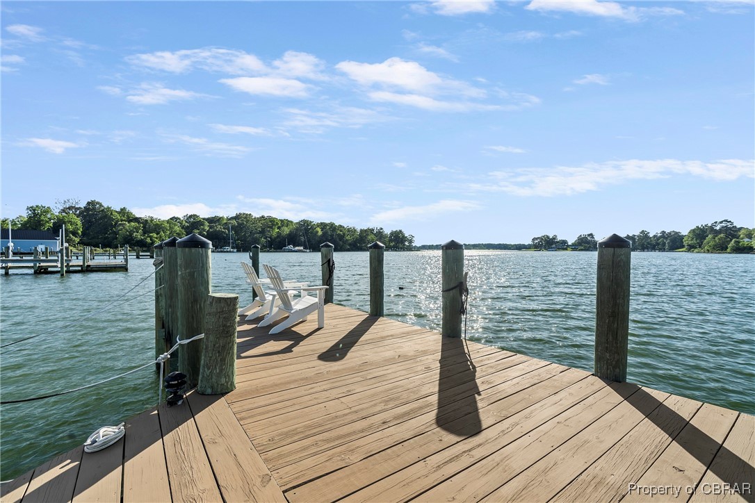 125 Oyster Point