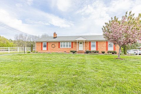 Photo of 66 Level Boulevard, Warsaw, VA 22572 (MLS # 2308744)