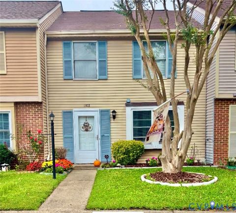 Photo of 1302 Vanasse Court, Hampton, VA 23666 (MLS # 2527583)