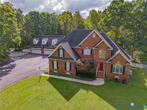 Photo of 6033 Baileys Ridge Drive, Providence Forge, VA 23140 (MLS # 2526855)