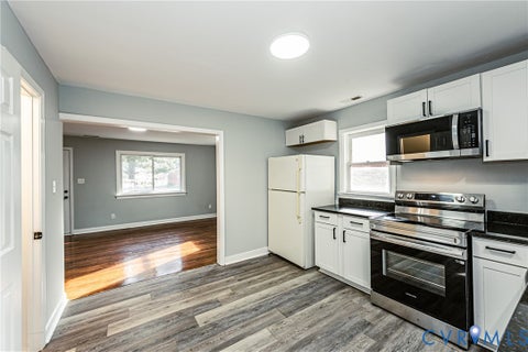 Tiny photo for 2103 Warwick Avenue, Richmond, VA 23224 (MLS # 2627010)