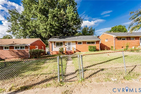 Tiny photo for 2103 Warwick Avenue, Richmond, VA 23224 (MLS # 2627010)