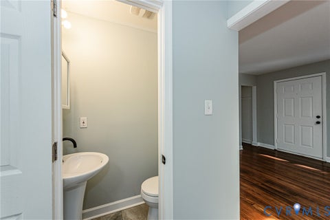 Tiny photo for 2103 Warwick Avenue, Richmond, VA 23224 (MLS # 2627010)