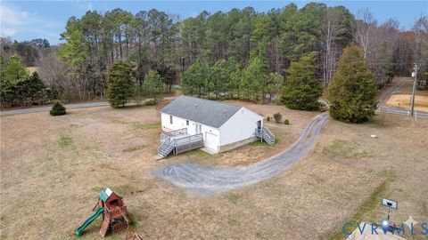Tiny photo for 2350 Cartersville Road, New Canton, VA 23123 (MLS # 2608917)