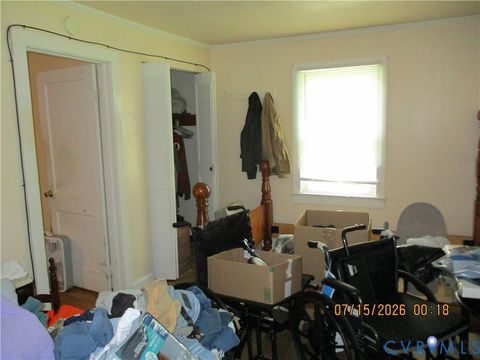 Tiny photo for 1547 W Maryland Avenue, Crewe, VA 23930 (MLS # 2619582)