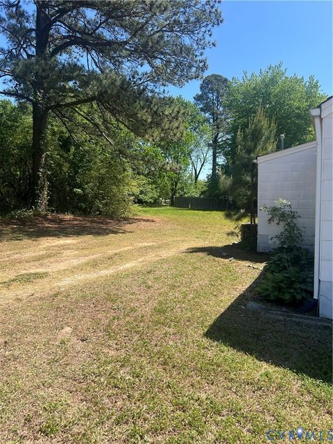 Tiny photo for 2107 Johnson Street, Hopewell, VA 23860 (MLS # 2610658)