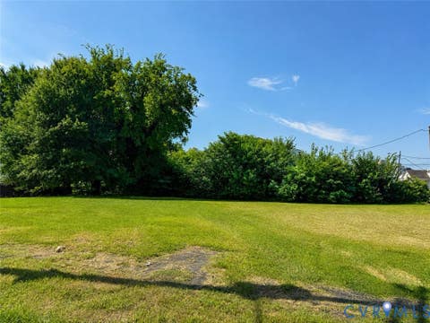 Photo of 1013 Tunstall Avenue, Portsmouth, VA 23504 (MLS # 2623300)
