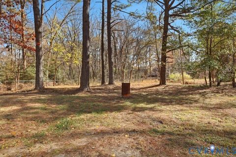 Tiny photo for 11301 Sweetgum Lane, Disputanta, VA 23842 (MLS # 2531741)