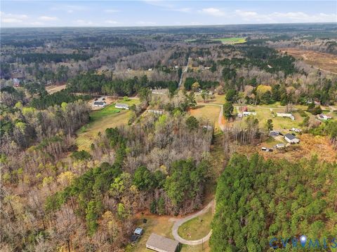 Tiny photo for 10015 Duncan Road, Dinwiddie, VA 23803 (MLS # 2607367)